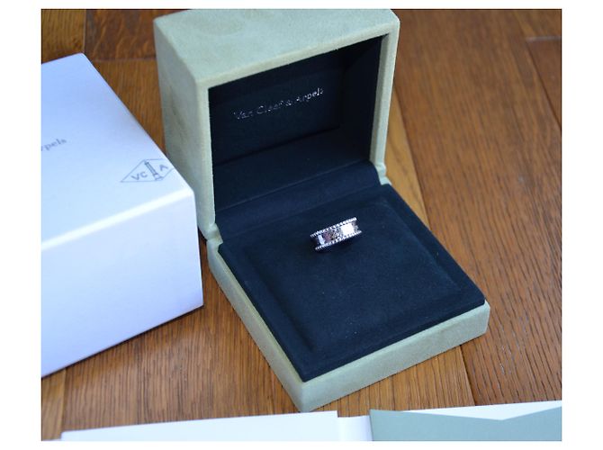Van Cleef & Arpels Van Cleef und Arpels Perlée Signature Ring aus Weißgold - Ansicht 5