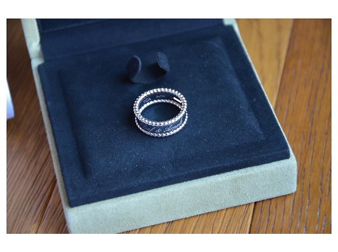 Van Cleef & Arpels Van Cleef und Arpels Perlée Signature Ring aus Weißgold - Ansicht 6