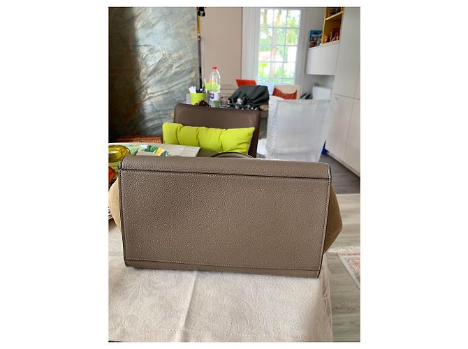 Trapèze Borsa a mano Céline Trapeze in pelle martellata taupe - vista 4