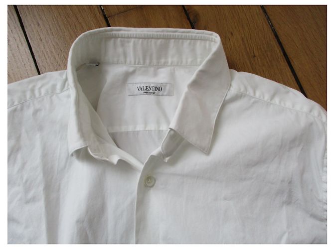 Valentino Weißes Hemd, klassisch, Taille 39. - Ansicht 2