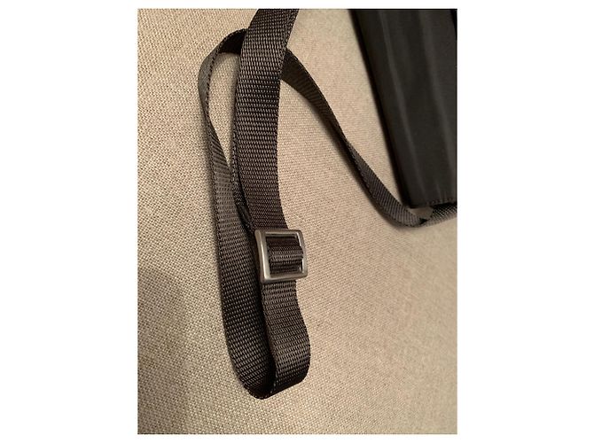 Etiquette Prada Borsa in tela marrone - vista 11