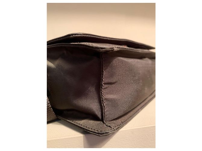 Etiquette Prada Borsa in tela marrone - vista 7