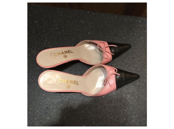Chanel Clogs Pink - view 4