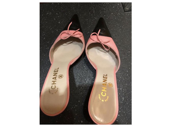Chanel Clogs Pink - view 5