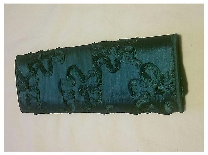 Autre Marque Clutch in raso Mnovak Verde - vista 2