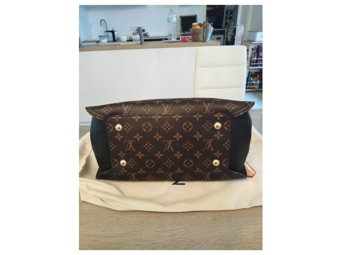 Louis Vuitton Borsa Gaia marrone e nera - vista 3