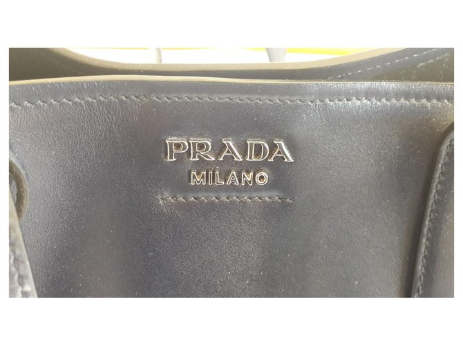 Tote Prada Ledertasche, UNGETRAGEN Marineblau - Ansicht 3