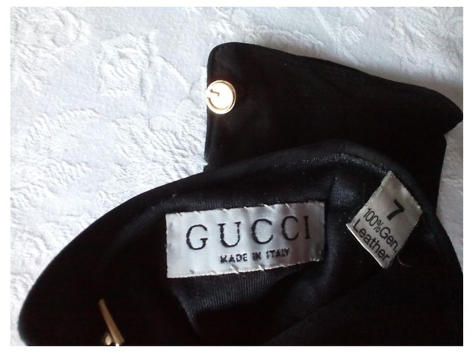GUCCI Schwarze Wildlederhandschuhe - Ansicht 6