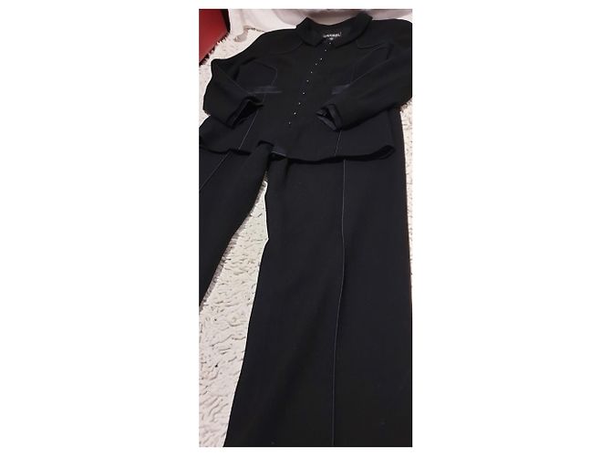 Conjunto de jaqueta Chanel / calça de lã e seda Preto - vista 17