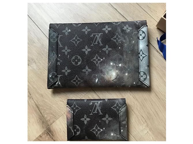 Duo di maniche Galaxy Louis Vuitton Grigio antracite - vista 5