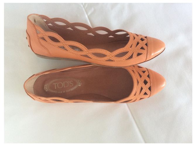 Bailarinas Tod's de cuero caladas naranja - vista 2
