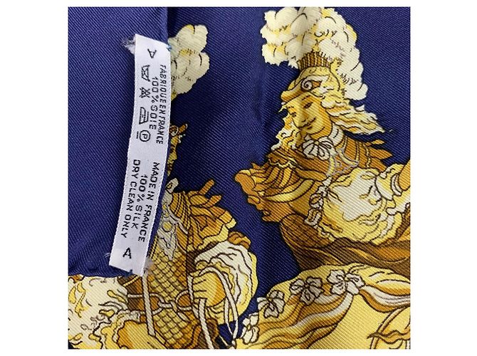 Pañuelo de seda Hermès Carroussel azul marino 90x90 cm - vista 7