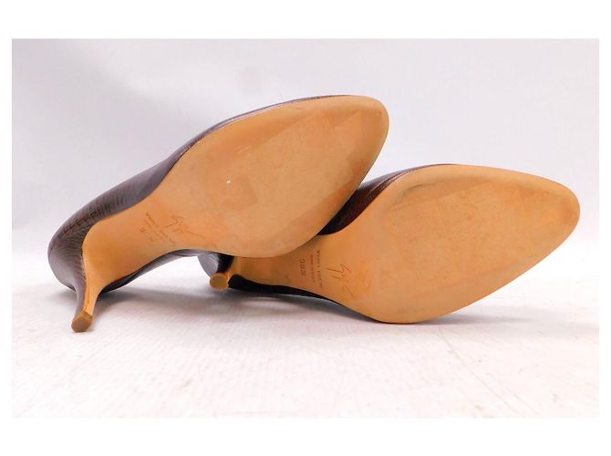 Décolleté Giuseppe Zanotti in pelle di serpente marrone - vista 6