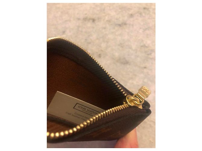 Louis Vuitton Custodia per chiavi nuova LV Marrone - vista 6