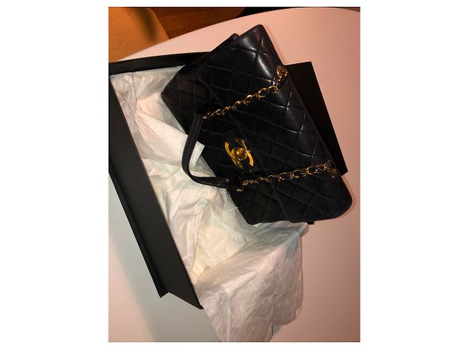 Timeless Borsa a mano Chanel Jumbo in agnello nero - vista 4
