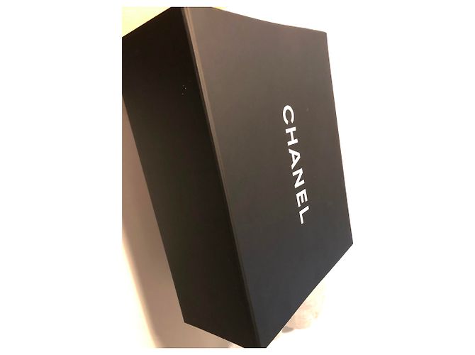 Timeless Borsa a mano Chanel Jumbo in agnello nero - vista 7