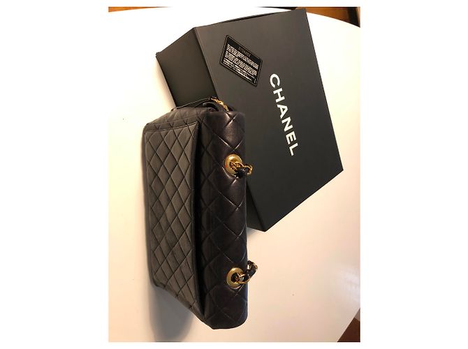 Timeless Borsa a mano Chanel Jumbo in agnello nero - vista 9