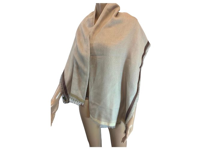 Loro Piana Cashmere shawl - view 2