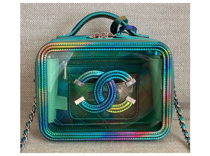 Chanel Piccola custodia in PVC verde con vernice arcobaleno - vista 11