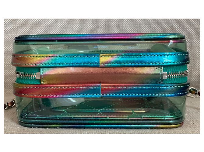 Chanel Piccola custodia in PVC verde con vernice arcobaleno - vista 4