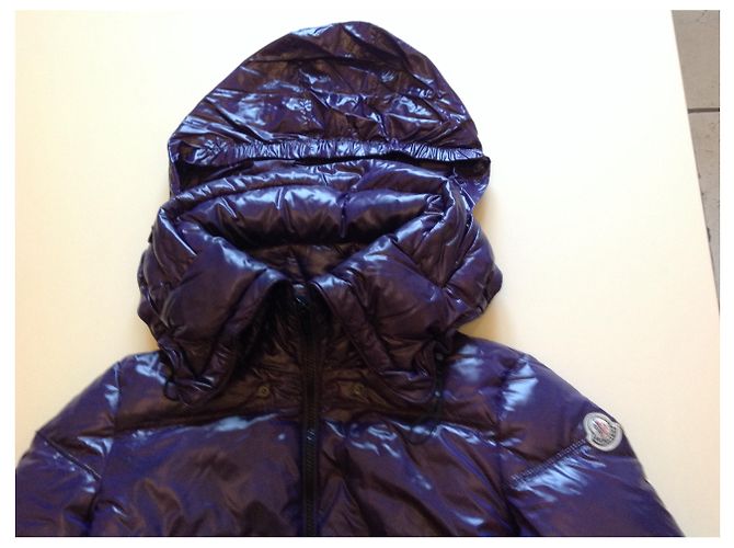 Moncler Piumino da sci e caldo après-ski ,elegante ,affina la silhouette Porpora - vista 5