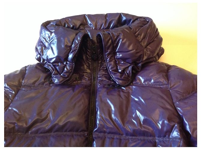 Moncler Piumino da sci e caldo après-ski ,elegante ,affina la silhouette Porpora - vista 6