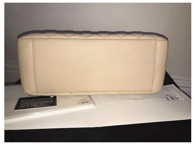 Borsa a mano Chanel Grandshopping in pelle beige - vista 6