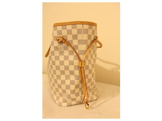 Louis Vuitton Neverfull MM Azur Bianco - vista 3