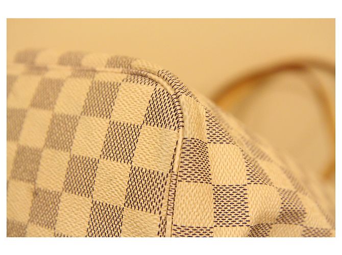 Louis Vuitton Neverfull MM Azur Bianco - vista 6