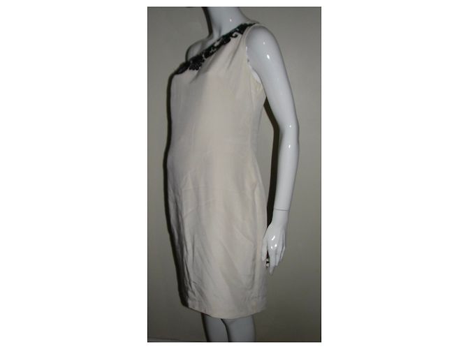 Marchesa Ein schulterfreies Kleid Weiß - Ansicht 4