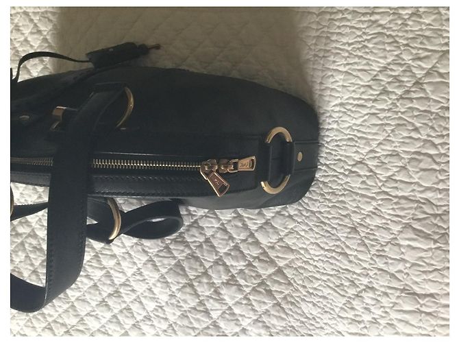 Borsa a mano Yves Saint Laurent Muse in pelle nera Nero - vista 3