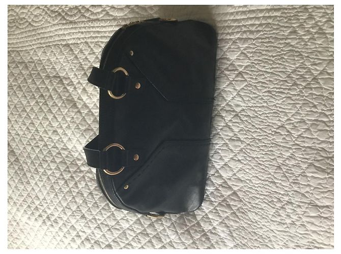 Borsa a mano Yves Saint Laurent Muse in pelle nera Nero - vista 4