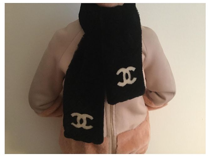 Chanel Cachecol Preto - vista 7