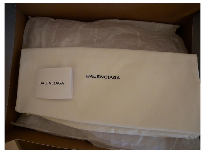 Balenciaga Red Knife Boots Roja - vista 7