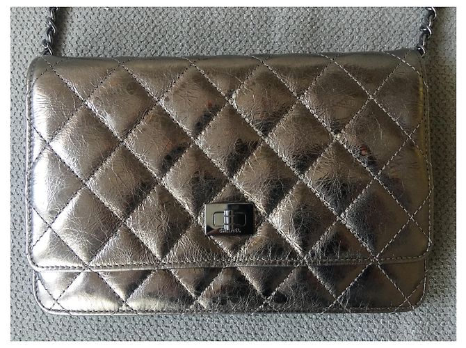 Wallet On Chain Zaino Chanel in pelle bronzo - vista 2