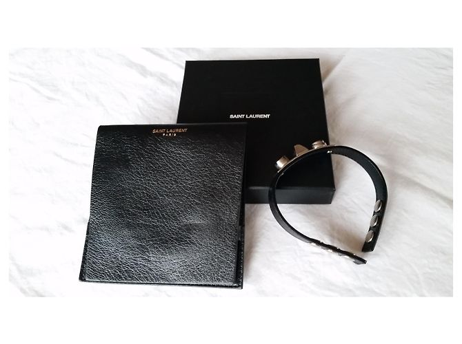 Yves Saint Laurent Bracelet YSL "Le trois clous" Noir - vue 3