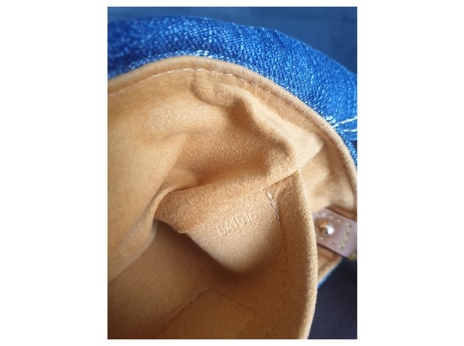 Louis Vuitton Pleaty Denim Blu - vista 14