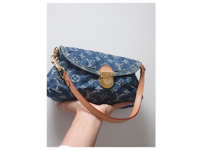 Louis Vuitton Pleaty Denim Blu - vista 20