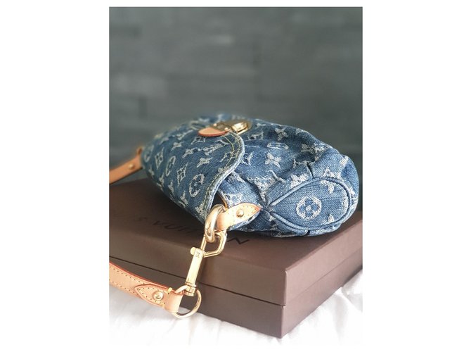 Louis Vuitton Pleaty Denim Blu - vista 3