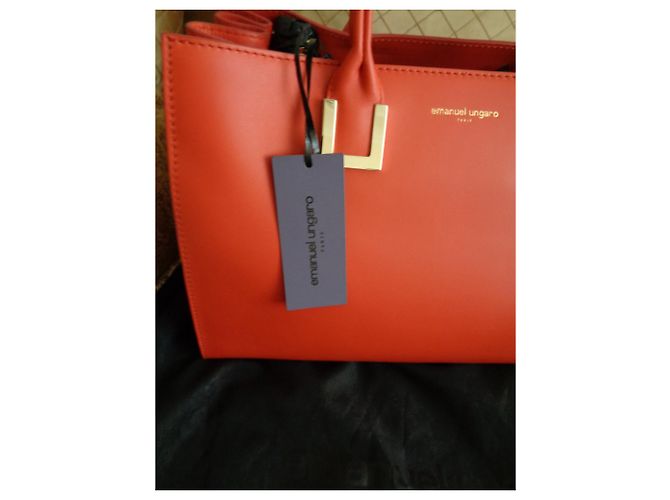 Borsa tote Emanuel Ungaro con logo corallo in pelle - vista 6