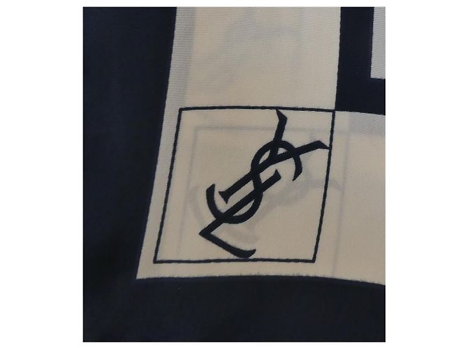 Yves Saint Laurent YSL logos - vue 5