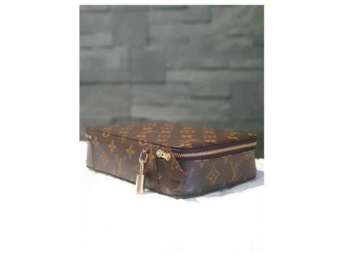 Louis Vuitton Monte Carlo Marrone - vista 12