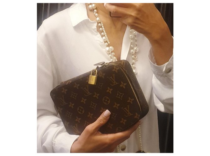 Louis Vuitton Monte Carlo Marrone - vista 16
