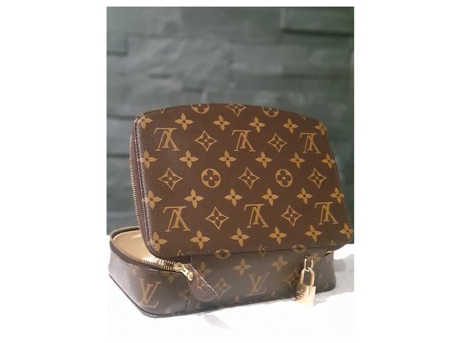 Louis Vuitton Monte Carlo Marrone - vista 4