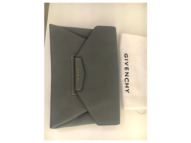 Clutch Givenchy Antigona in pelle grigia Grigio - vista 2