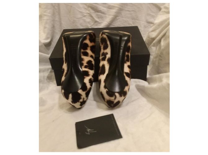 Giuseppe Zanotti Leopardenfell Peeptoes Braun Beige Leopardenprint Karamell - Ansicht 14