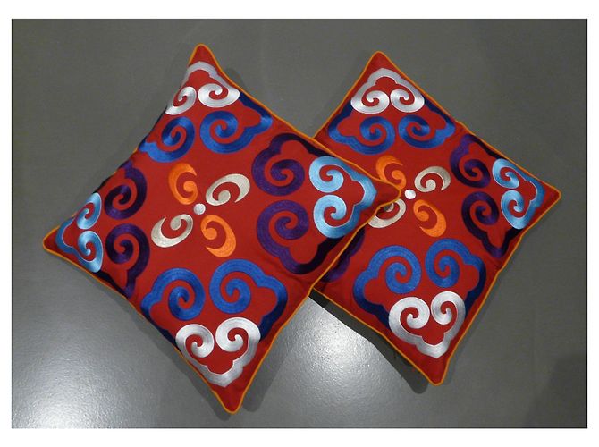 2 fundas de cojines rojos 46 X 46 cm Shanghai Tang "Yun" Roja - vista 2