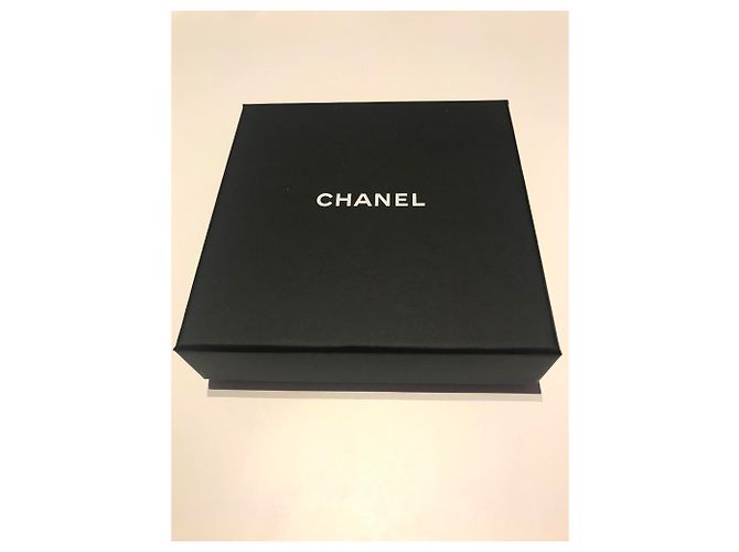 BRACCIALE CC GOLDEN foderato CHANEL . NUOVO !!! D'oro - vista 6
