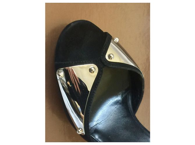 Gucci Metallgeprägte High Heels Schwarz Silber - Ansicht 5
