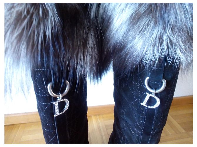 Christian Dior DIOR Camurça Botas Altas de Pele de Raposa Preto Prata - vista 3